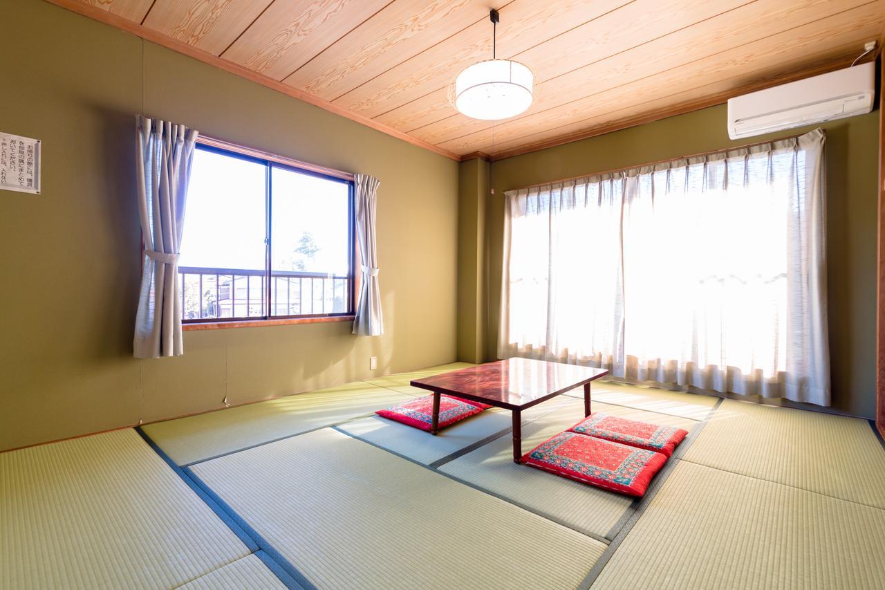 Resort Inn Fushimi Mt Fuji Fujikawaguchiko Esterno foto